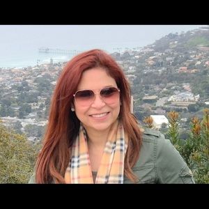 Meet your Posher, Denisse